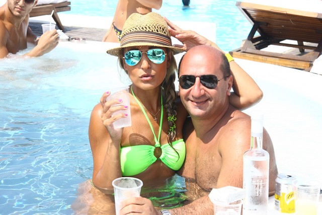 I Love SUNdays at Riviera